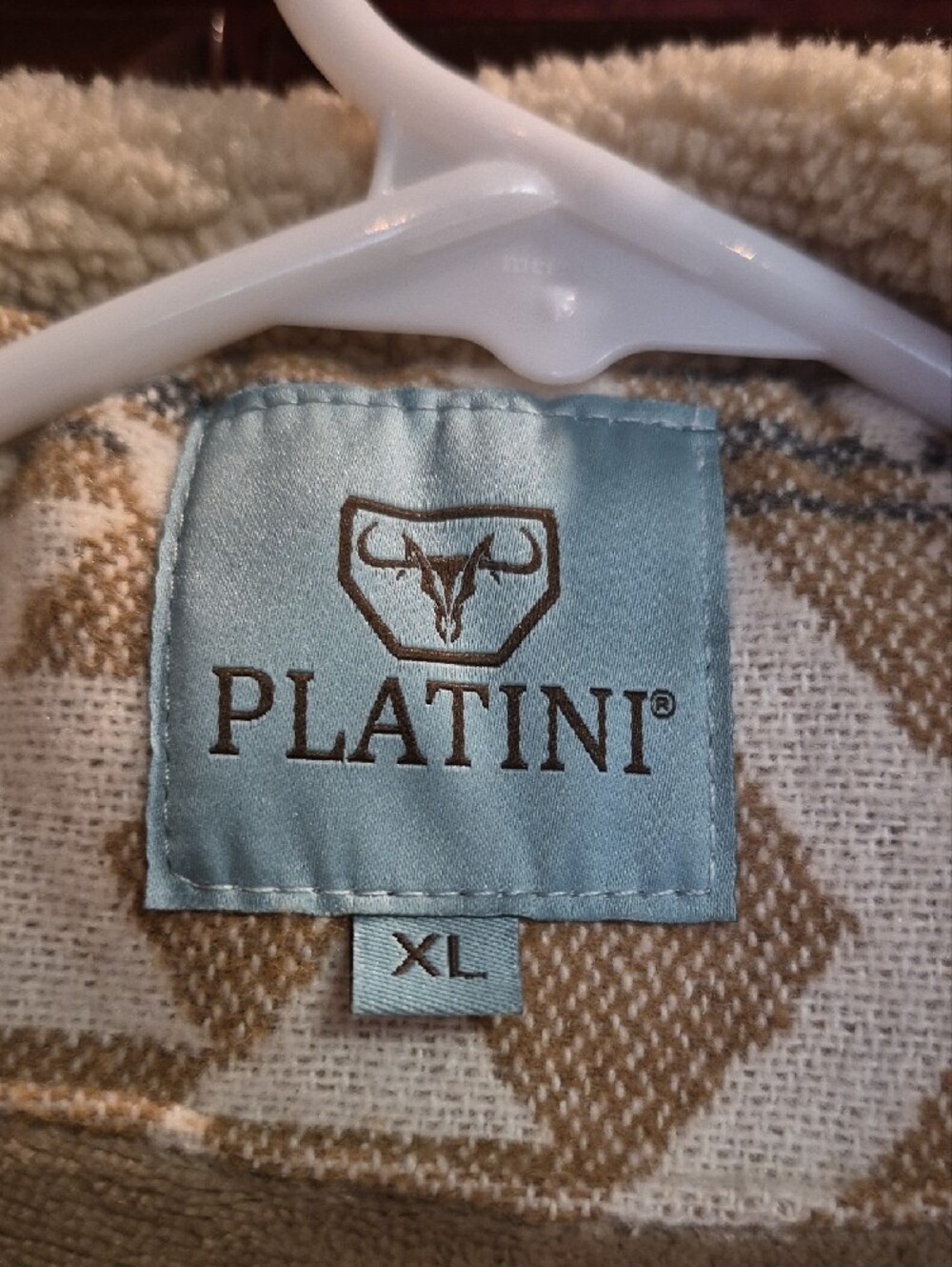 PLATINI Aztec Print Sherpa-Lined Jacket in Blue & Tan Xl - Picture 3 of 5